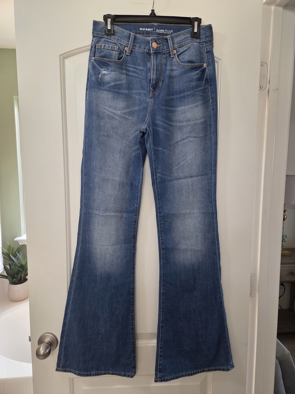 Old Navy Medium Blue Flare Jeans - Women's Wide Leg